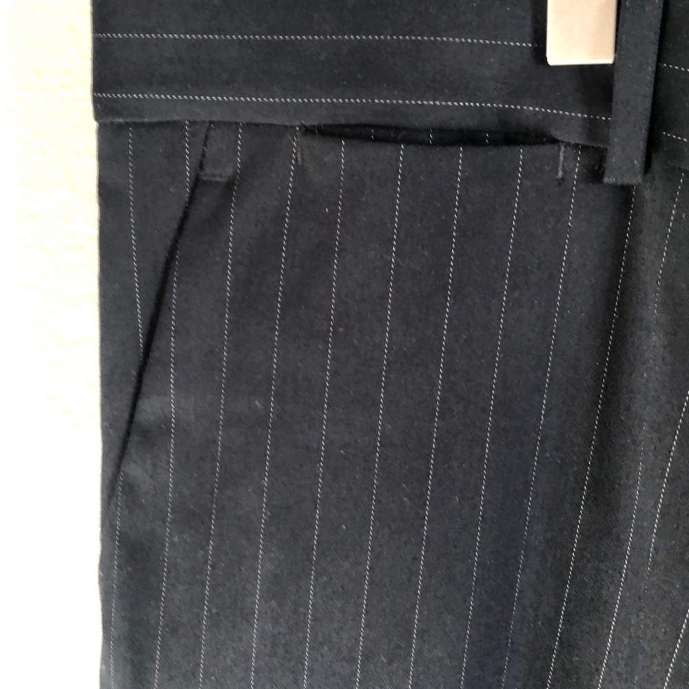 NWT Theory Navy pinstripe pant